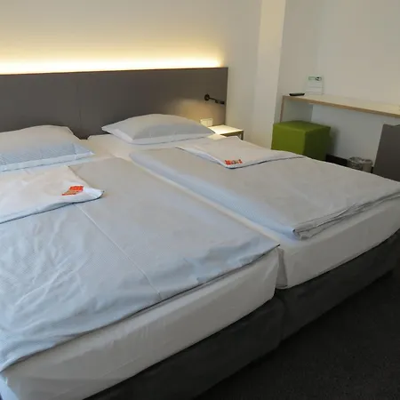 Hotel Comfor 3*