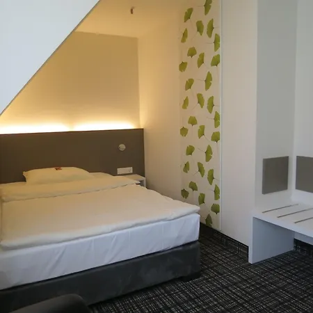 Comfor Hotel